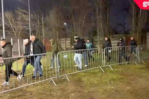Sunt revoltați de condiții la Rapid - U Cluj: „La noi când veniți vă descălcați!”