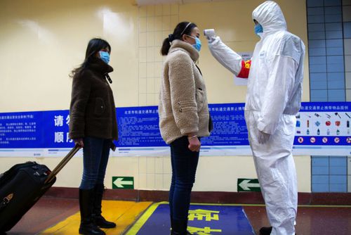 Guvernul României a decis să achiziționeze scannere termice pentru măsurarea temperaturii călătorilor. foto: Guliver/Getty Images