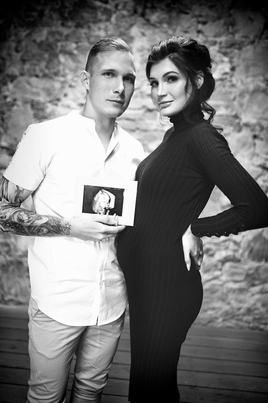 Soția fotbalistului se pregătește să nască