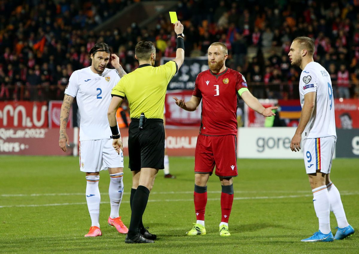 Ioan Andone îi dă dreptate lui Rădoi și distruge un „tricolor”: „Bine ai făcut Mirel, să nu creadă că ești o cârpă!”