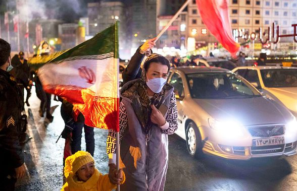 Iranul ar putea fi exclus de la Mondial, după ce a atacat cu gaze lacrimogene femeile care voiau să vadă meciul! Ar putea profita Italia