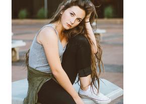 Athleisure, stilul vestimentar care te ajută să te simți șic și confortabil
