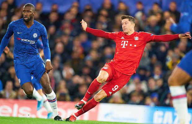 Ce lovitură pregăteşte Barcelona! » Agentul unui jucător de top a fost fotografiat în orașul catalan