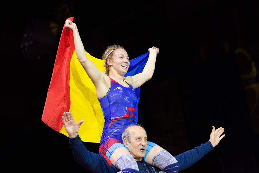 Aur istoric » Andreea Ana, prima luptătoare din România care câștigă titlul european
