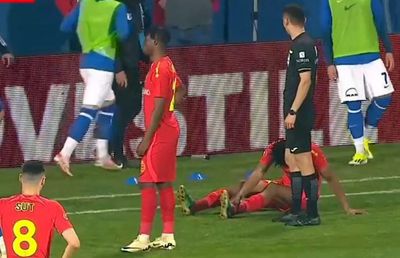 Au jucat 3 minute cu „bomba în casă” » Titularul celor de la FCSB s-a accidentat, a riscat și era să își dea autogol!