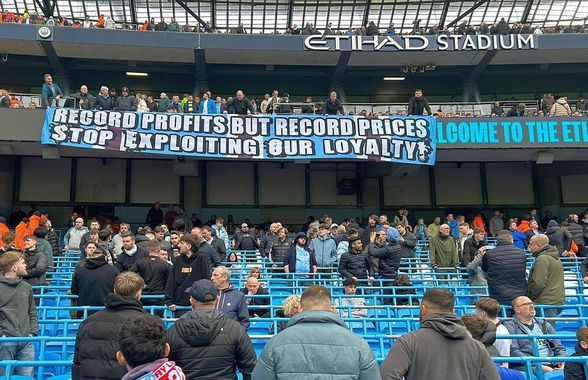 Protest SUPRIMAT la derby-ul din Premier League: „Încetați să ne exploatați” » Șeicii ar fi ordonat scoaterea mesajului