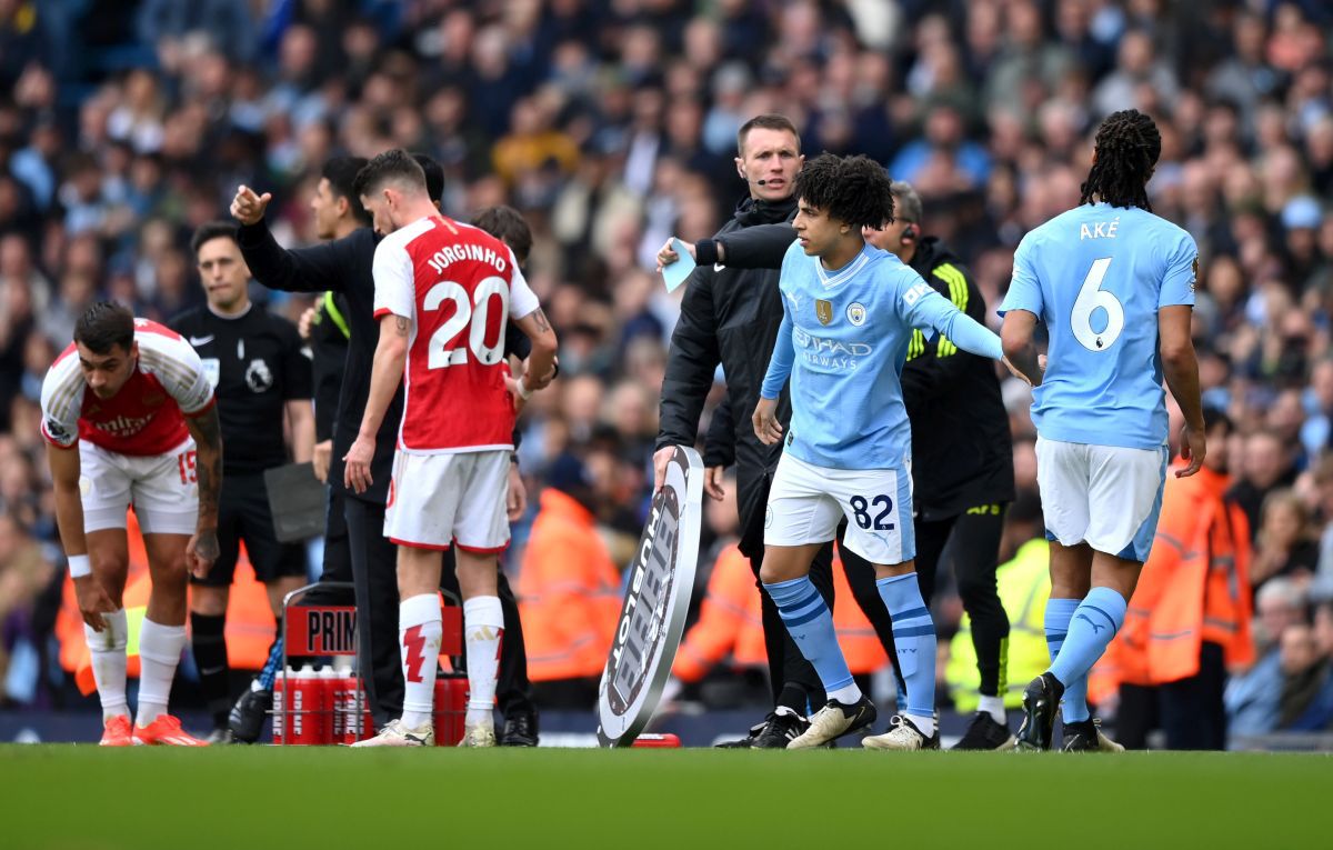 Manchester City - Arsenal, derby în etapa 30 din Premier League