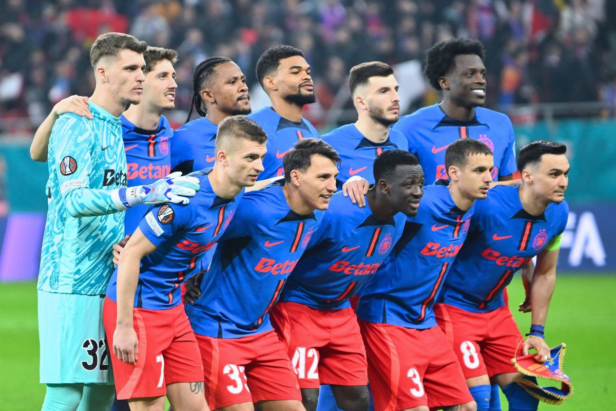 PATRU reveniri la FCSB pentru meciul cu U Cluj: anunțul important făcut în direct