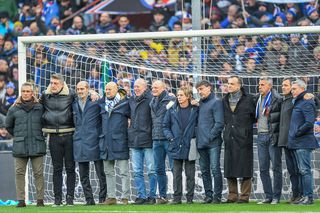 Se strâng legendele pentru a salva o fostă campioană » „Antrenăm și gratis, numai să nu retrogradeze!”