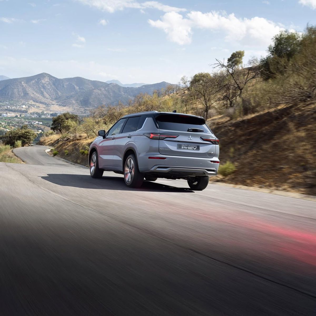 Mitsubishi Outlander 2025