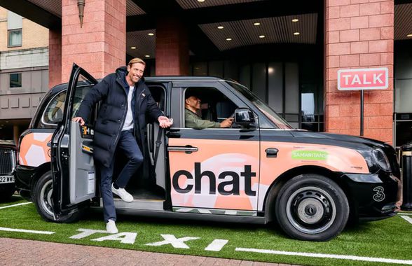 „Conduci ca să supraviețuiești!” » Proiectul inedit lansat de Peter Crouch înaintea derbyului londonez