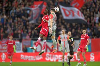 Transfer după Dinamo - FCSB! Titularul semnează pe 3 ani