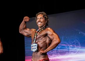 Fiul lui Arnold Schwarzenegger, debut excelent în culturism! 3 categorii câștigate în Denver, Colorado