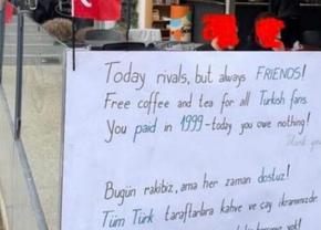 „Astăzi rivali, întotdeauna prieteni” » Ce a făcut un restaurant din Priștina pentru fanii turci