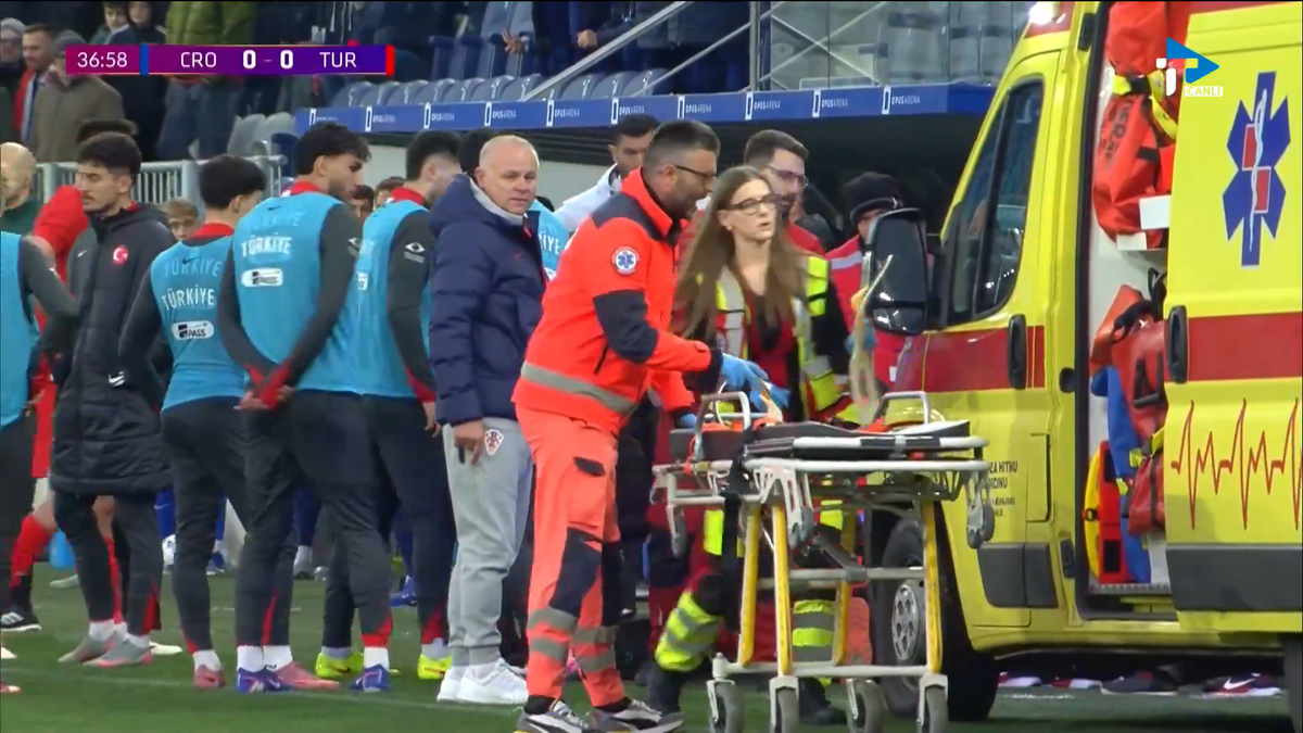 Imagini dramatice! Selecționerul Turciei U21 a leșinat imediat după decizia arbitrului, meci abandonat