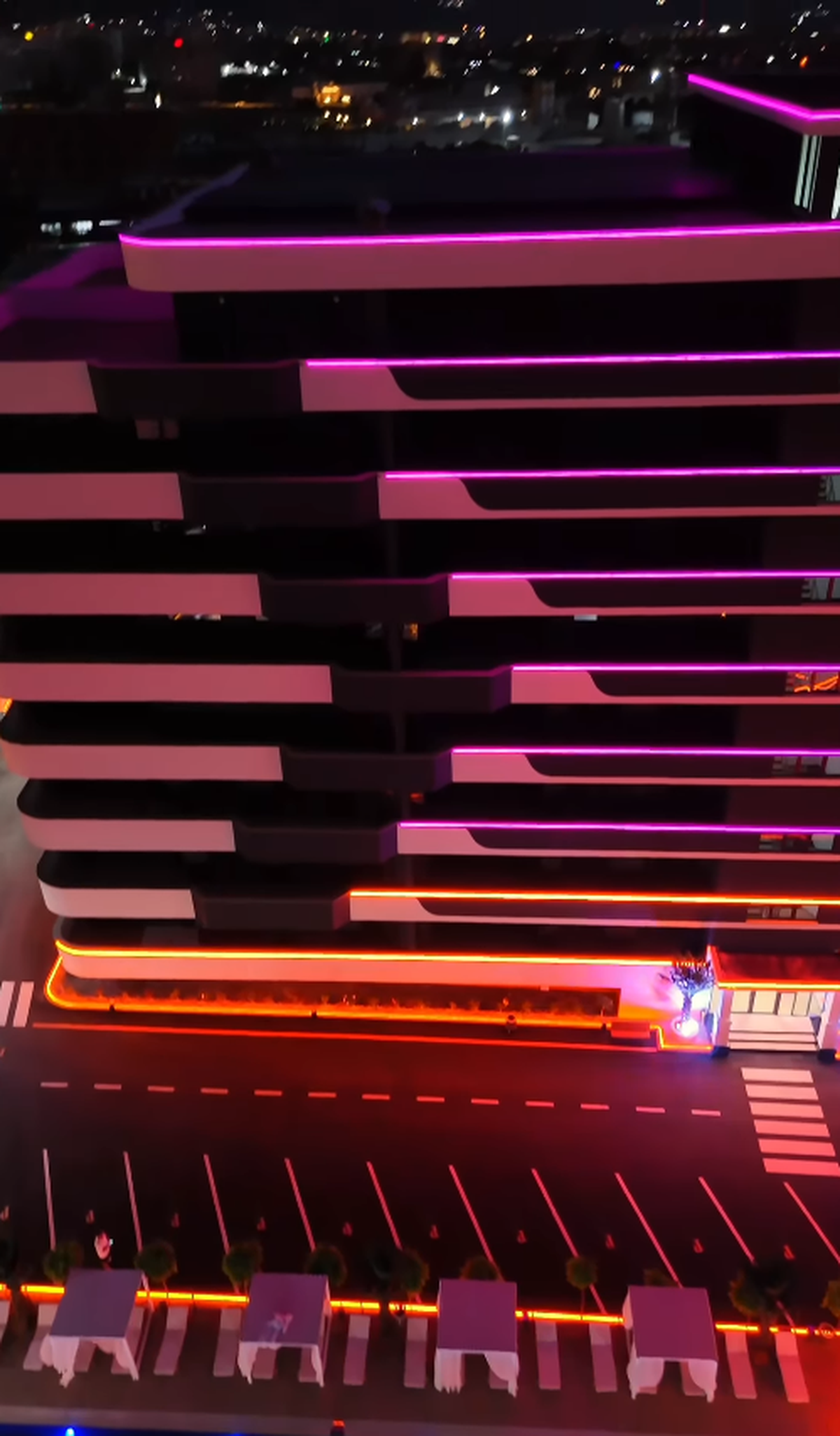 Gest fără precedent! Un milion de euro în vestiar și un apartament în Park Hill Residence pentru cel care va califica naționala