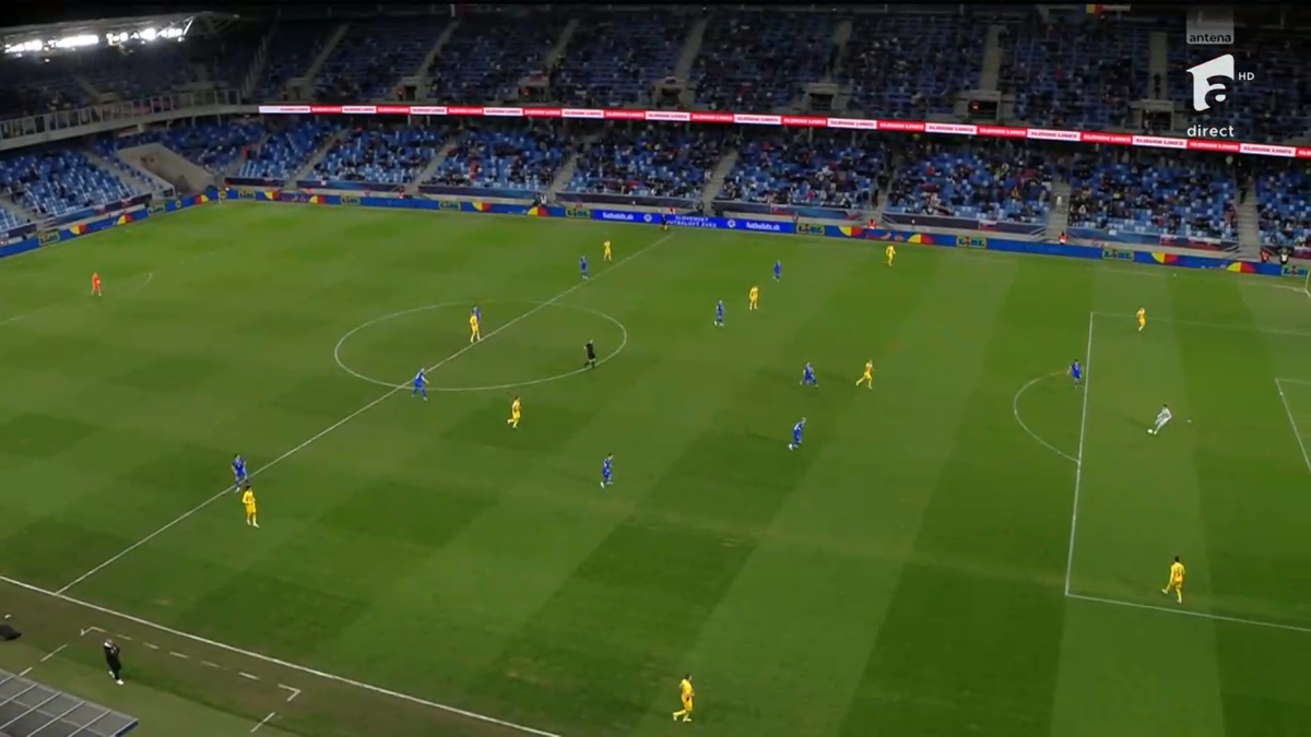 Debut de coșmar pentru Aioani! Portarul Rapidului, gafă uriașă după 13 secunde în Slovacia - România