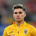 Reacția lui Ianis Hagi după eșecul cu Slovacia // foto: Imago