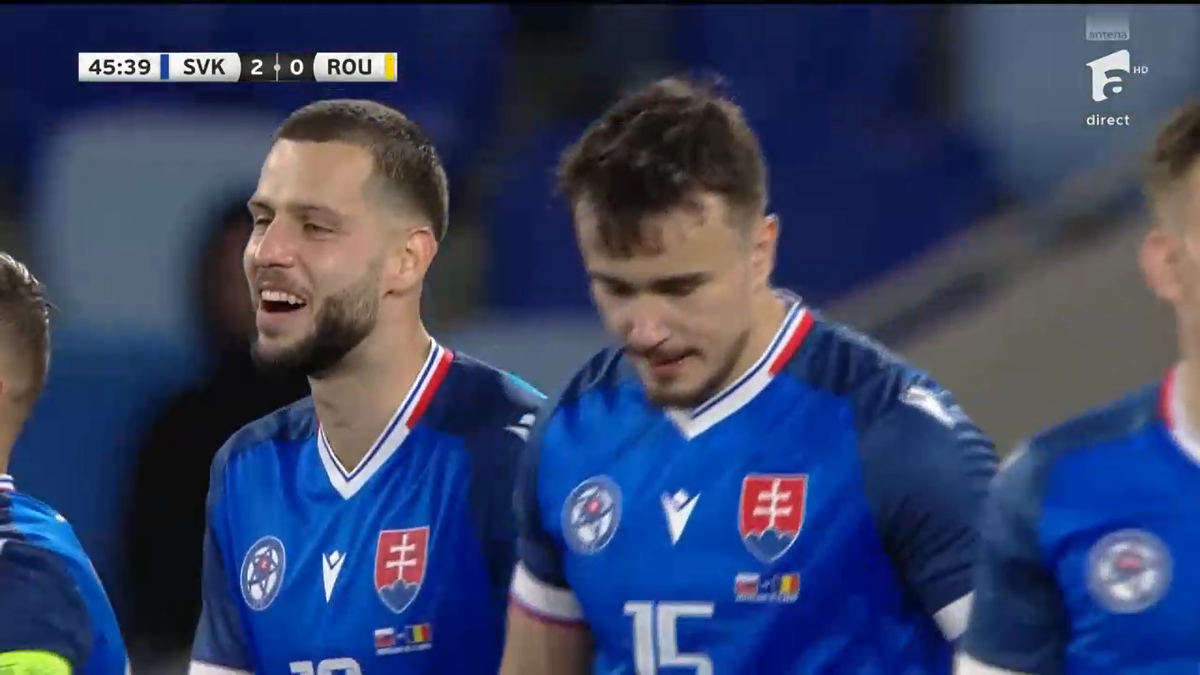 Debut de coșmar pentru Aioani! Portarul Rapidului, gafă uriașă după 13 secunde în Slovacia - România