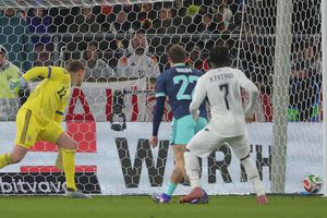 Selecționer dat afară la miezul nopții, cu 79 de zile înainte de Mondial!