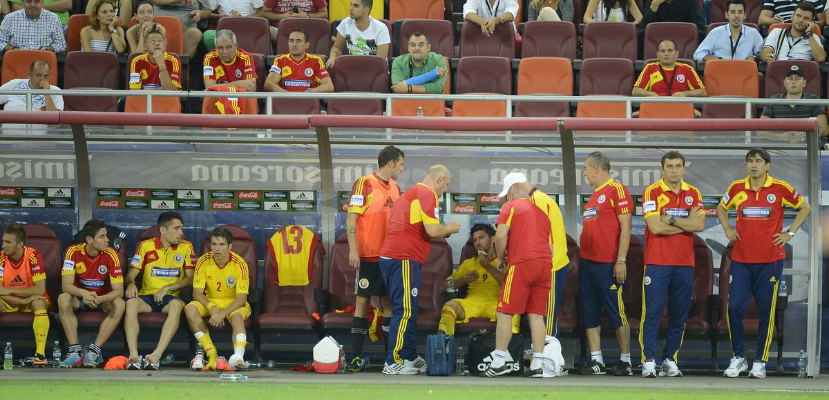 Imagini horror de la România - Slovacia: „Doctorul m-a cusut pe viu pe banca de rezerve”