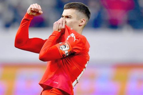 Cătălin Cîrjan, mijlocașul lui Dinamo // FOTO: Instagram