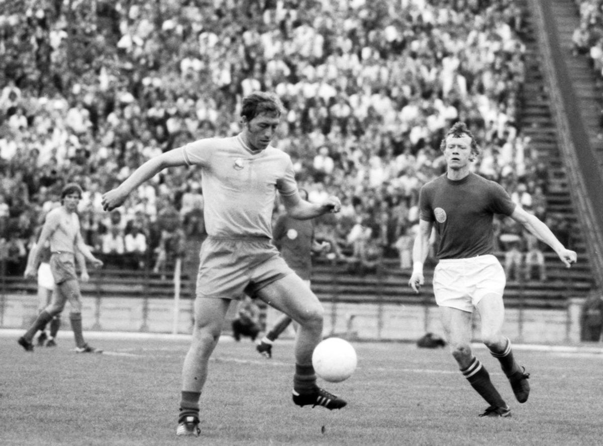 RETRO GSP. 54 de ani de la debutul lui Dobrin în națională. Și de când Interul lui Herrera a oferit 250.000 $ în schimbul "Gâscanului"