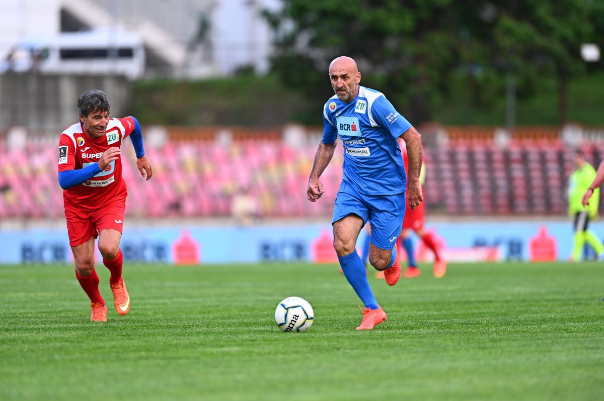 FOTO Meciul legendelor în Ștefan cel Mare » 12 goluri marcate de echipele lui Andone și Belodedici 31.05.2021
