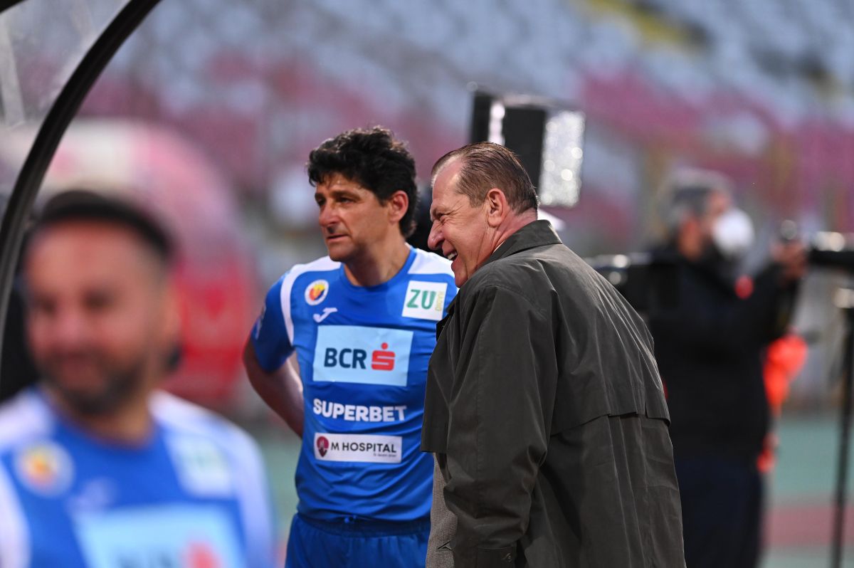 FOTO Meciul legendelor în Ștefan cel Mare » 12 goluri marcate de echipele lui Andone și Belodedici 31.05.2021