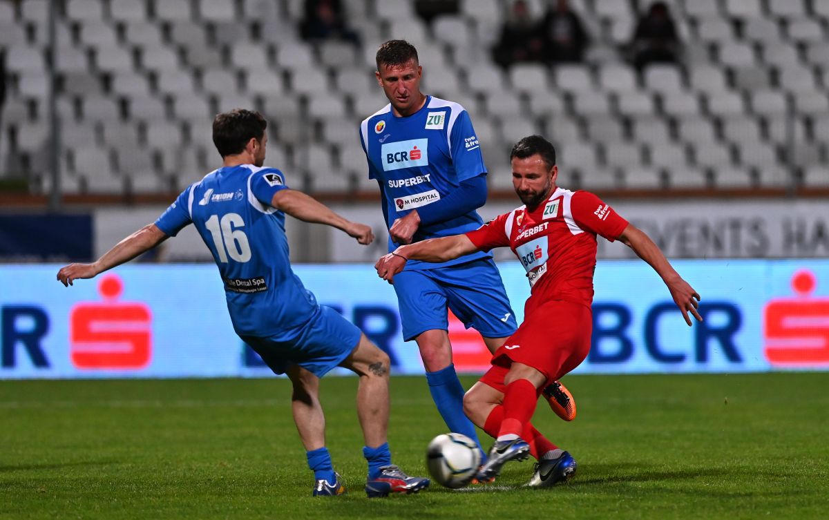 FOTO Meciul legendelor în Ștefan cel Mare » 12 goluri marcate de echipele lui Andone și Belodedici 31.05.2021