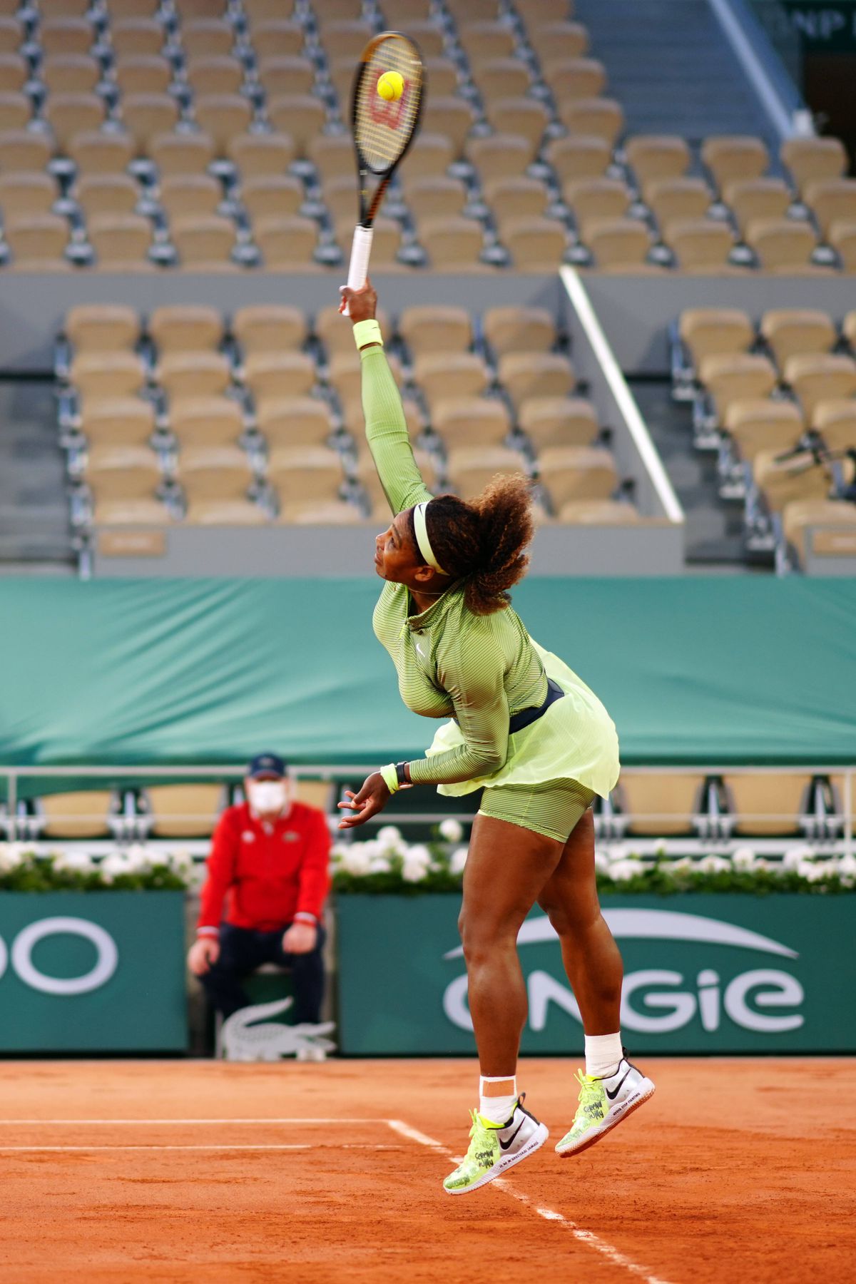 FOTO Irina Begu - Serena Williams » Duel crâncen în primul tur la Roland Garros