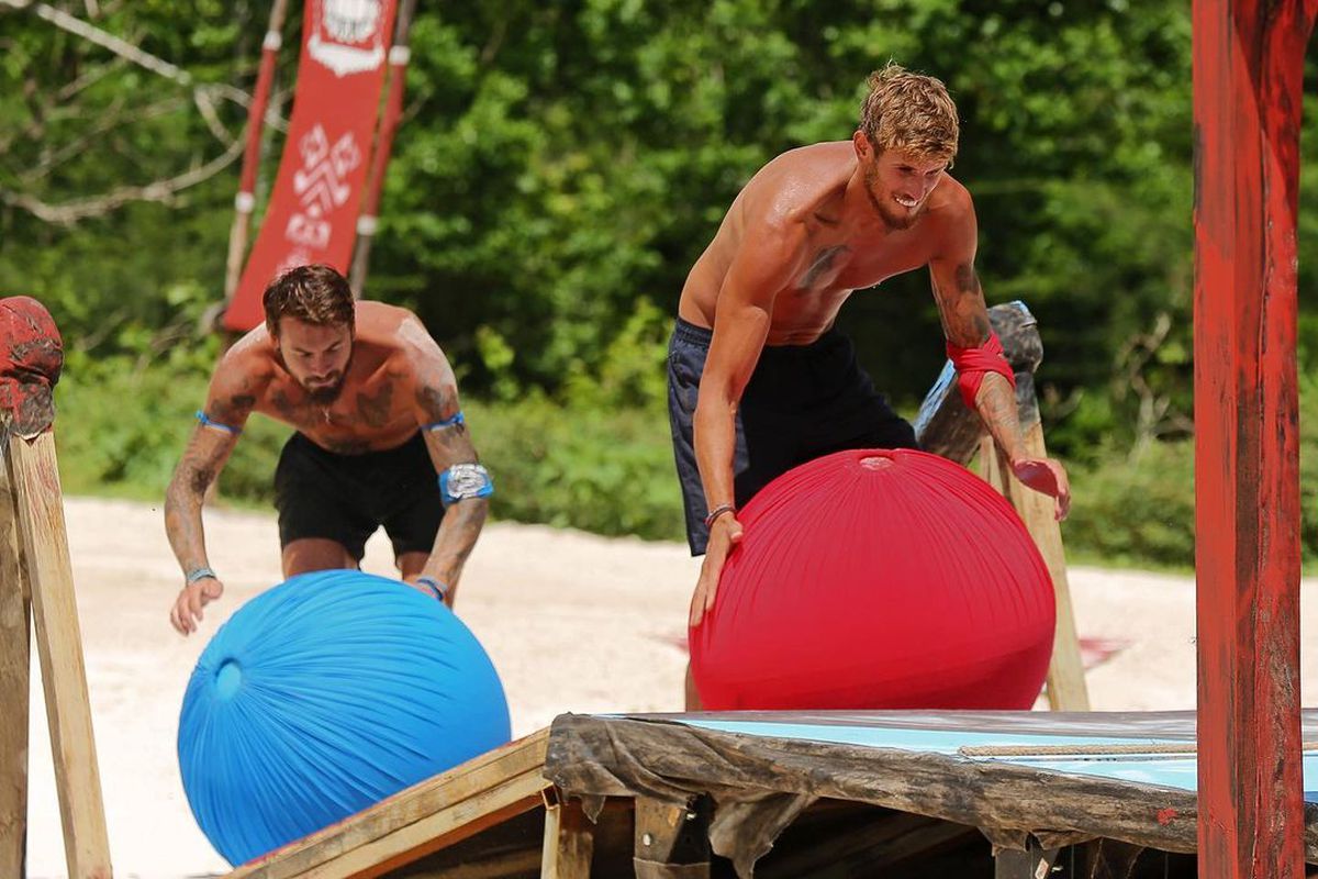 Alex Delea a câștigat Survivor 2022! A învins-o în finală pe Elena Chiriac, campioană de taekwondo, și a încasat o sumă fabuloasă!