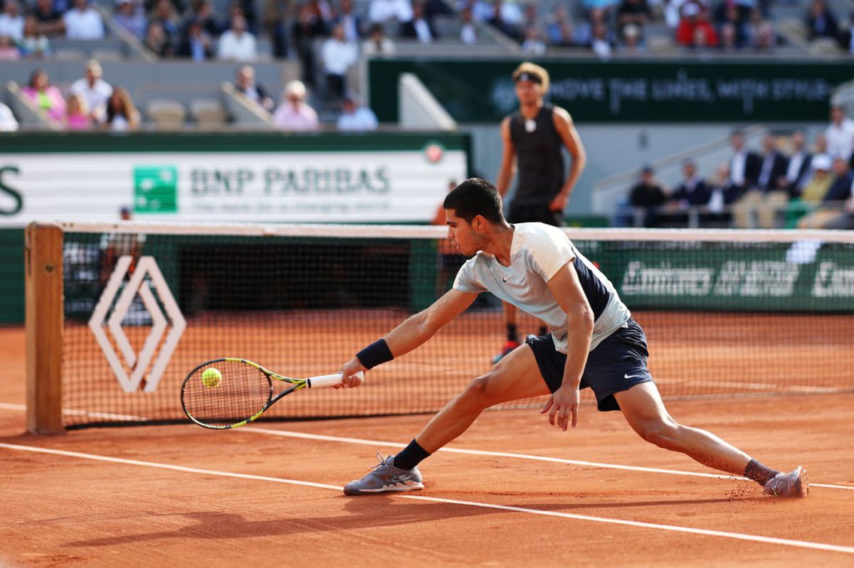 Visul lui Alcaraz s-a izbit de zidul Zverev » Sascha e primul semifinalist de la Roland Garros 2022!