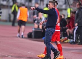 Detalii uluitoare din săptămâna barajului Dinamo - U Cluj: „Dacă a fost o diversiune, am înghițit gălușca!” + Uhrin, ironizat de fotbaliști: „Good morning, run, good bye”