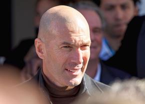 Nasser Al-Khelaifi s-a întâlnit cu Zinedine Zidane și i-a făcut ofertă oficială » PSG vrea să-l transforme în cel mai bine plătit antrenor
