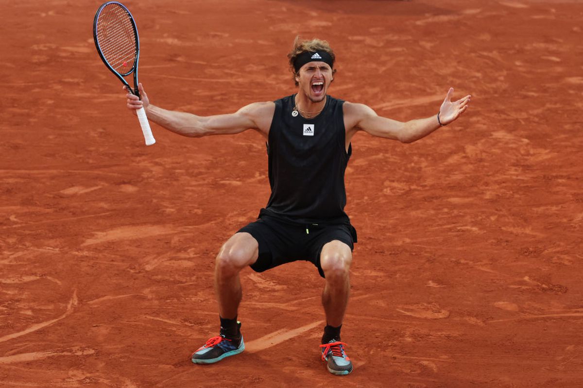 Visul lui Alcaraz s-a izbit de zidul Zverev » Sascha e primul semifinalist de la Roland Garros 2022!