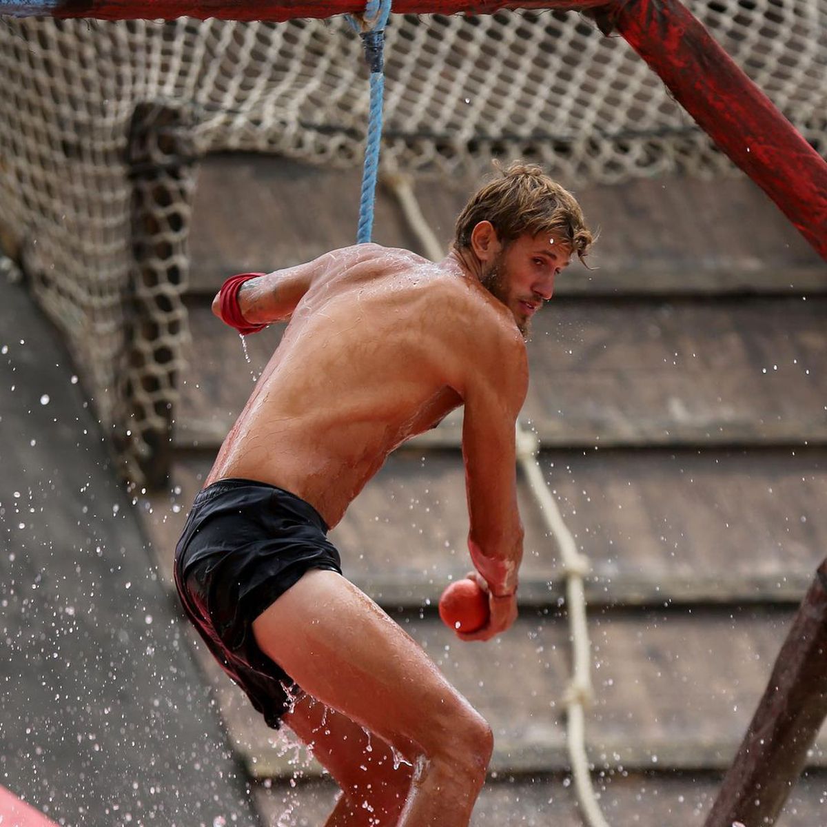 Alex Delea a câștigat Survivor 2022! A învins-o în finală pe Elena Chiriac, campioană de taekwondo, și a încasat o sumă fabuloasă!