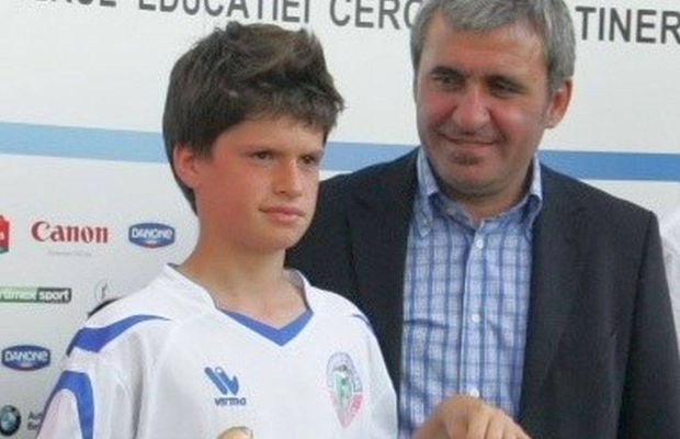 Imaginea document de acum 12 ani care l-a emoționat pe Tudor Băluță: „Este prima întâlnire pe care am avut-o cu domnul Hagi!”