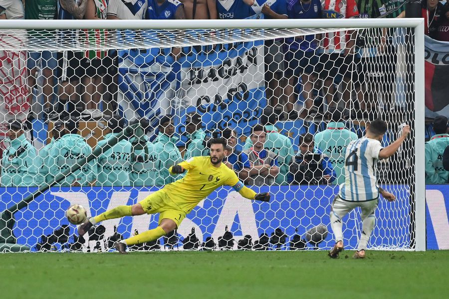 Gonzalo Montiel, omul penalty-urilor decisive! A trimis Europa League la Sevilla după ce i-a adus și Mondialul Argentinei + De ce s-a repetat ultima lovitură