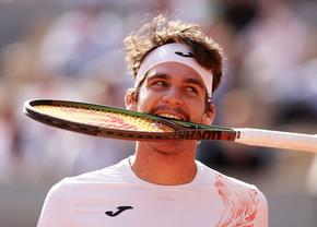 A produs marea surpriză de la Roland Garros, dar „fuge” de procesul din țara natală: „Sunt șocată! A bătut 3 meciuri și ștergem tot ce a făcut?”