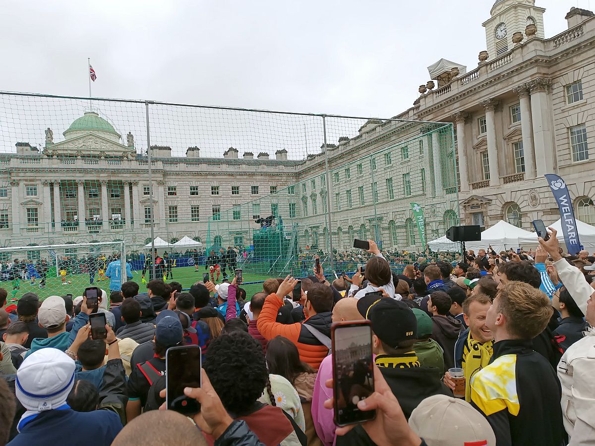 Spectacol grandios la Londra » 5 la 5 încântător, cu legendele Figo, Kaka, Roberto Carlos, Cafu și Vieira în acțiune! Echipa-surpriză care a câștigat turneul legendelor