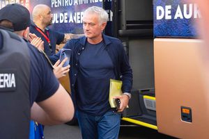 „Here we go” » Fabrizio Romano dezvăluie noua echipă a lui Mourinho! Destinație total neașteptată: au negociat la București