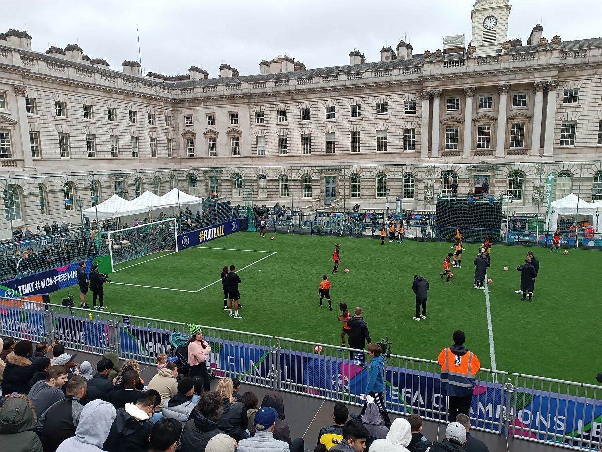 Spectacol grandios la Londra » 5 la 5 încântător, cu legendele Figo, Kaka, Roberto Carlos, Cafu și Vieira în acțiune! Echipa-surpriză care a câștigat turneul legendelor