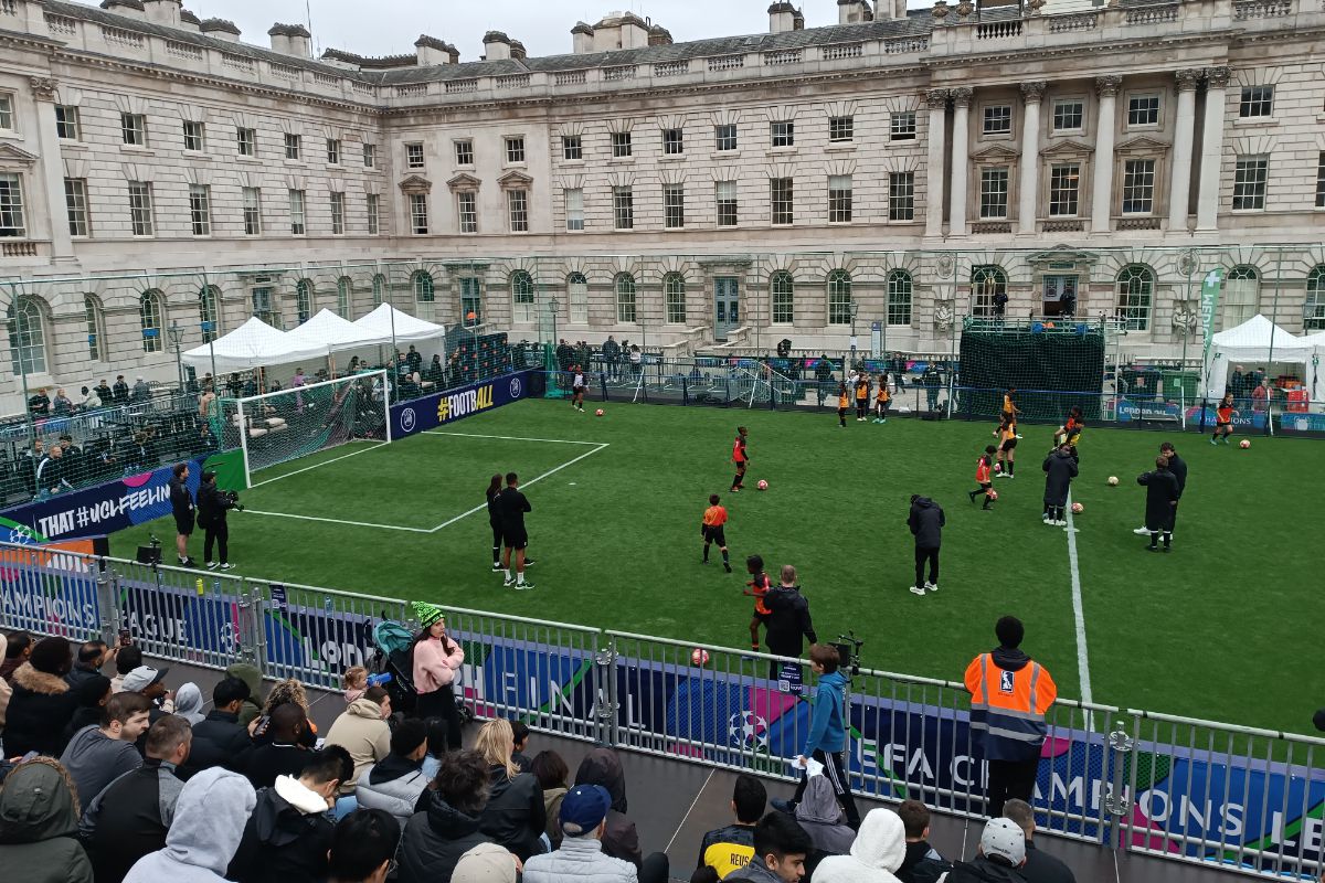 Spectacol grandios la Londra » 5 la 5 încântător, cu legendele Figo, Kaka, Roberto Carlos, Cafu și Vieira în acțiune! Echipa-surpriză care a câștigat turneul legendelor