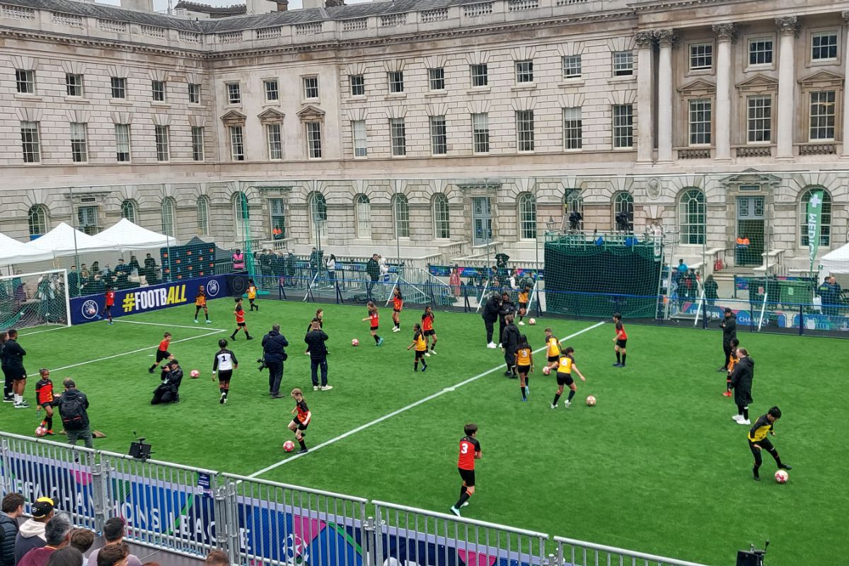 Spectacol grandios la Londra » 5 la 5 încântător, cu legendele Figo, Kaka, Roberto Carlos, Cafu și Vieira în acțiune! Echipa-surpriză care a câștigat turneul legendelor