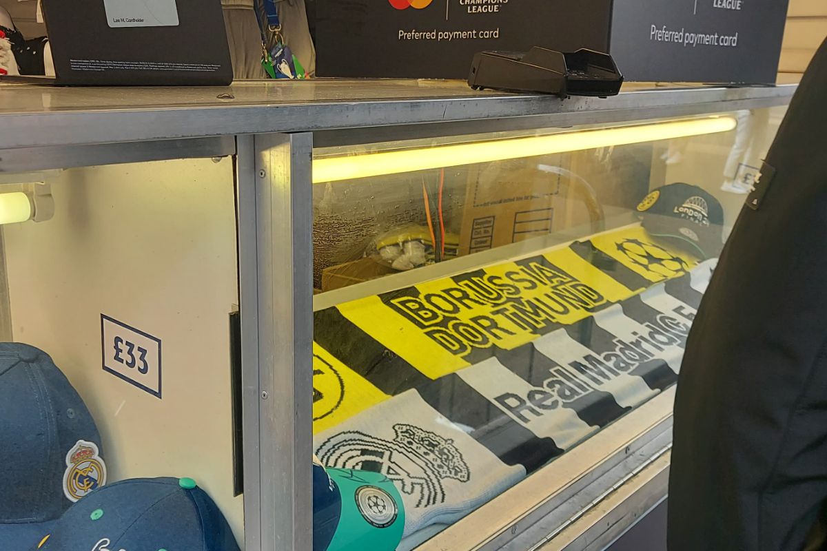 Spectacol grandios la Londra » 5 la 5 încântător, cu legendele Figo, Kaka, Roberto Carlos, Cafu și Vieira în acțiune! Echipa-surpriză care a câștigat turneul legendelor