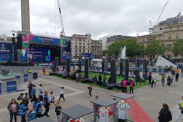 Cele mai tari imagini din Trafalgar Square. Foto: GSP