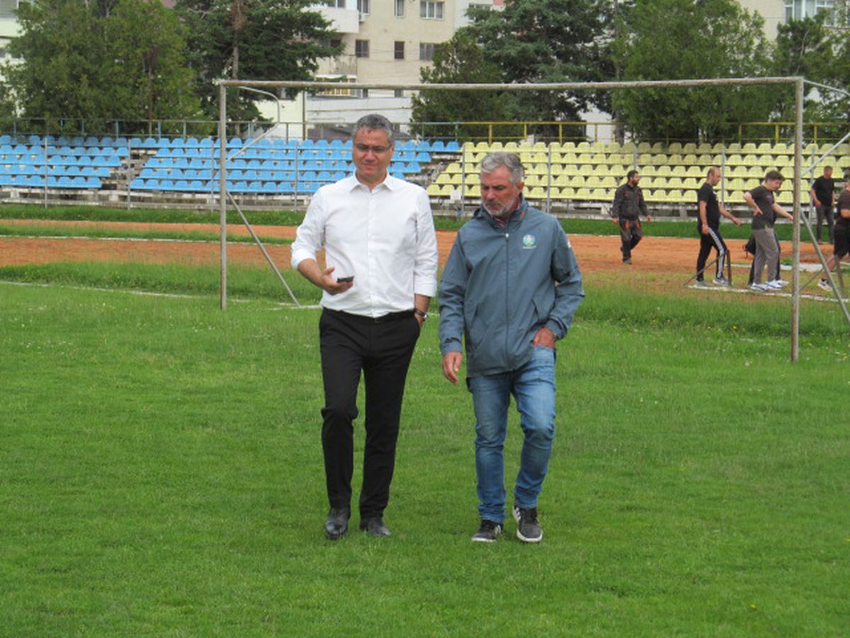 Știu ei ceva? Își modernizează stadionul pentru Superliga » Start la lucrări după... 9 luni!