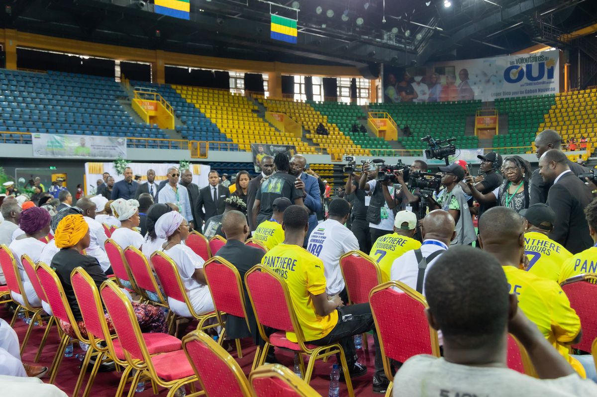 Aaron Boupendza a fost înmormântat în Gabon, la o lună după moartea misterioasă din China