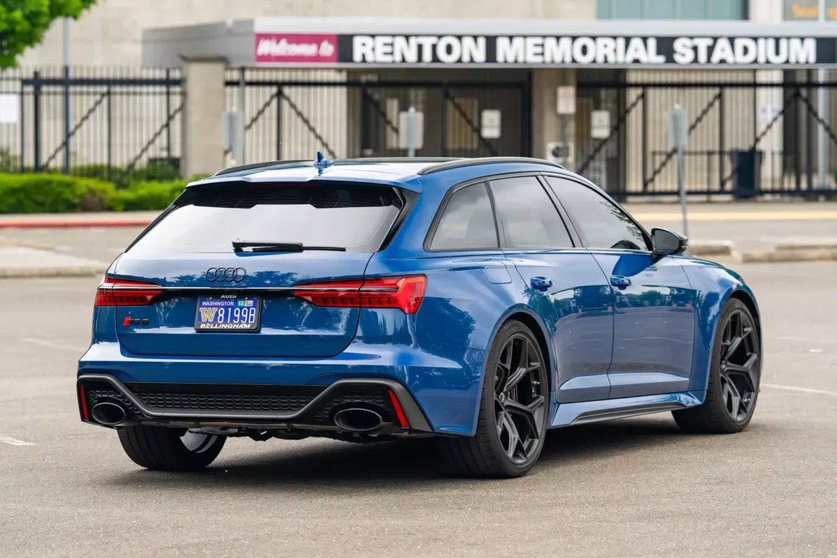 Audi RS6 Avant Performance